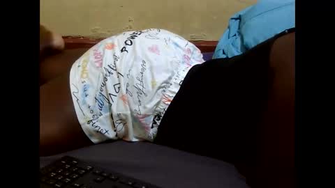 Snapshot of chocolate_baby2 chatting on June 8, 6:08 pm chocolate_baby2 online show from June 8, 6:08 pm