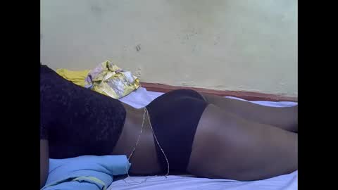 chocolate_baby3 online show from December 19, 7:21 pm