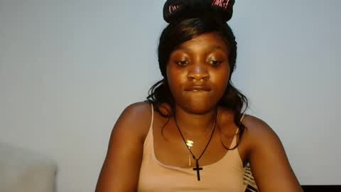 Snapshot of chocolate_desiree chatting on January 16, 10:58 pm Lofti online show from January 16, 10:58 pm
