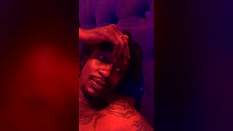 Snapshot of chocolatecity66 chatting on February 18, 7:54 pm Chococity online show from February 18, 7:54 pm