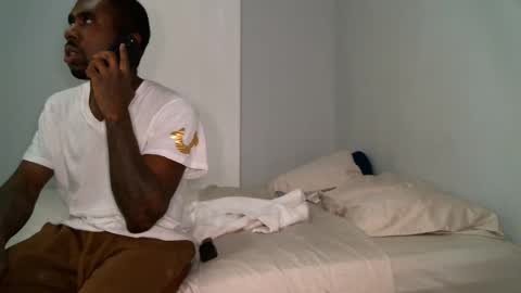 Snapshot of chocolatedolla chatting on January 4, 6:09 pm chocolatedolla online show from January 4, 6:09 pm