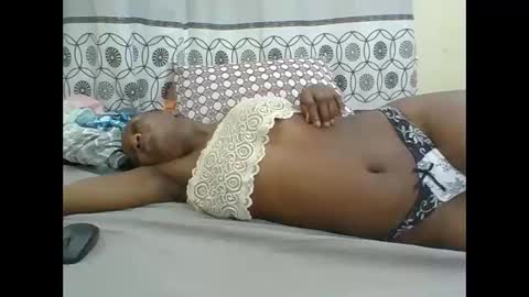 Snapshot of chocolateskin4 chatting on October 20, 12:44 am JANE online show from October 20, 12:44 am