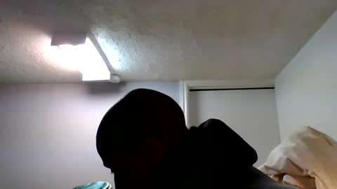 Chocolatinhermoso online show from March 1, 1:22 am