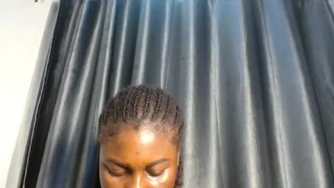 chocoslut22 online show from October 27, 3:43 am