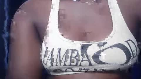 chocoslut22 online show from December 17, 3:56 am