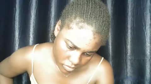 chocoslut22 online show from December 19, 4:52 am