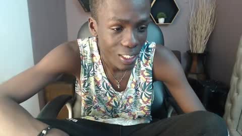 Snapshot of chombo_ath chatting on January 6, 7:24 pm Chombo online show from January 6, 7:24 pm