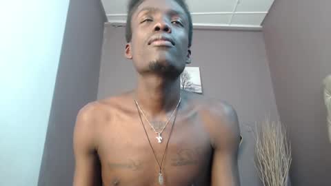 Snapshot of chombo_ath chatting on January 25, 10:40 am Chombo online show from January 25, 10:40 am