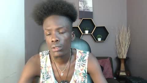 Snapshot of chombo_ath chatting on February 20, 7:41 pm Chombo online show from February 20, 7:41 pm