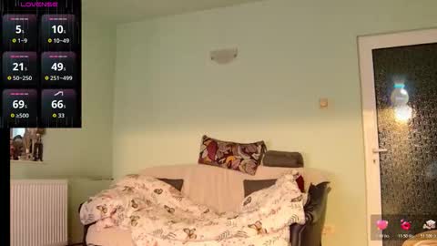 Snapshot of choose79 chatting on December 18, 2:45 pm choose79 online show from December 18, 2:45 pm