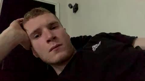 Snapshot of chosentwink chatting on March 28, 7:52 am Johnny online show from March 28, 7:52 am