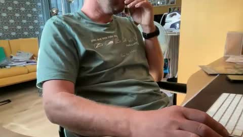 Snapshot of chris13abcd chatting on September 15, 11:21 am chris13abcd online show from September 15, 11:21 am