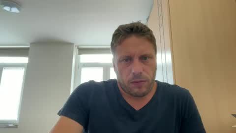 Chris online show from July 3, 9:16 am