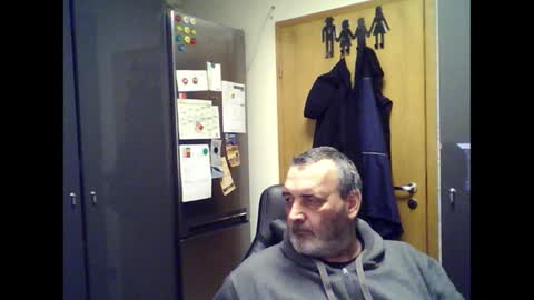 Chris online show from February 6, 6:56 pm