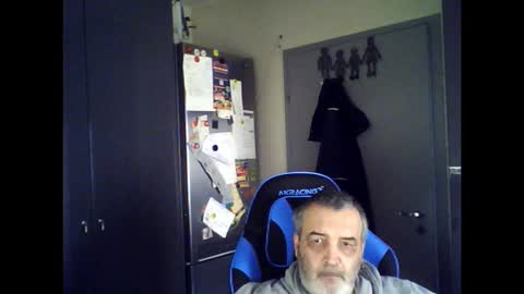 Chris online show from January 17, 1:05 pm