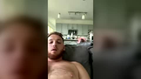 chris4444711707 online show from July 10, 10:23 pm