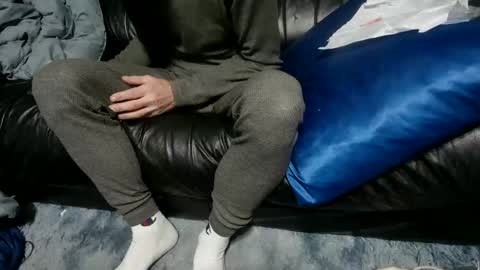 chris526520 online show from December 12, 12:22 pm