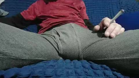 chris526520 online show from February 19, 12:45 pm