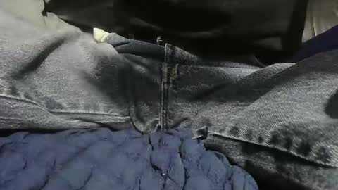 chris526520 online show from April 3, 11:08 am