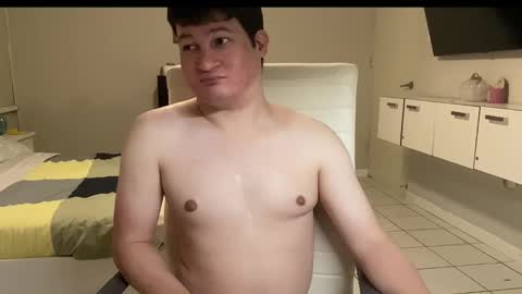 Snapshot of chris___evanss chatting on November 4, 6:18 pm Chris Evens online show from November 4, 6:18 pm