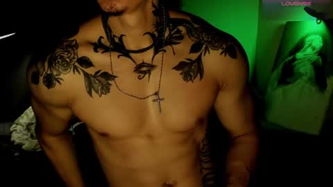 chris_angel01 online show from May 6, 8:41 am
