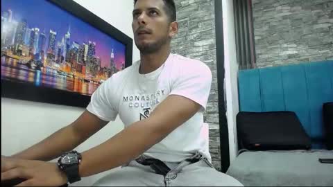 Snapshot of chris_dick2 chatting on March 12, 4:51 am chris_dick2 online show from March 12, 4:51 am