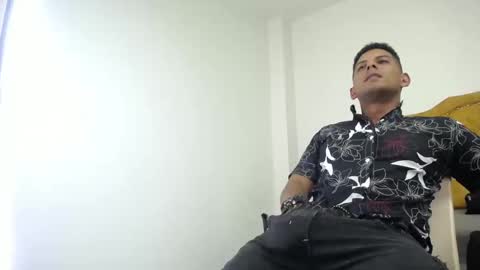 chris_dick2 online show from May 13, 4:32 am
