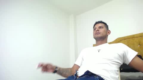 chris_dick2 online show from May 19, 4:30 am