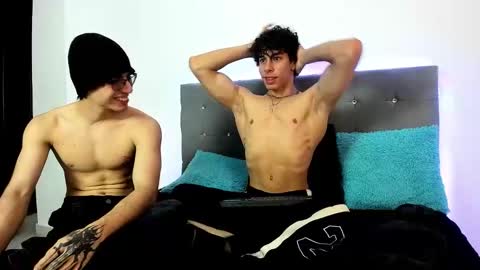 Chris Evans online show from December 13, 7:53 pm