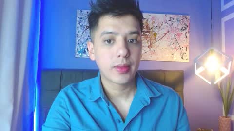 C H R I S  online show from February 7, 6:55 pm