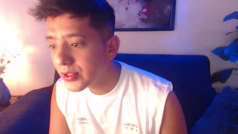 C H R I S  online show from February 9, 7:07 pm