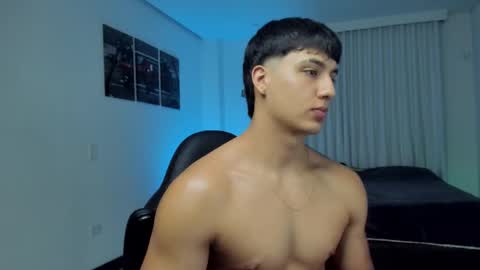 Snapshot of chris_morgannn chatting on September 19, 1:29 am chris_morgannn online show from September 19, 1:29 am