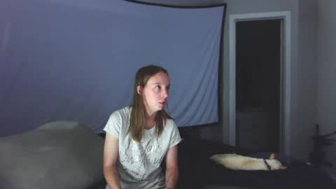 Snapshot of chrisandrobin01 chatting on July 23, 2:53 am Chris and Robin online show from July 23, 2:53 am