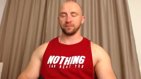 chrisbigbiceps online show from May 11, 5:10 pm