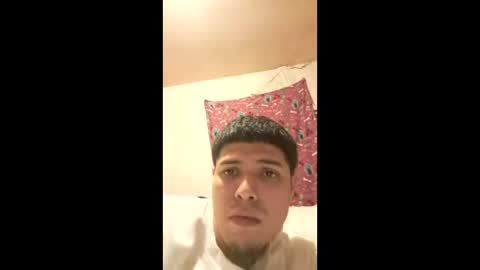 Snapshot of chrisdez0923 chatting on April 7, 7:53 am chrisdez0923 online show from April 7, 7:53 am