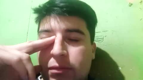 chrishot1995 online show from May 19, 4:08 am