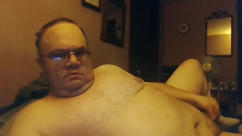 Snapshot of chrismini312 chatting on December 3, 3:09 am Chris The Jerk Off King online show from December 3, 3:09 am