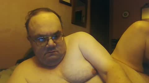 Snapshot of chrismini312 chatting on December 3, 8:28 pm Chris The Jerk Off King online show from December 3, 8:28 pm