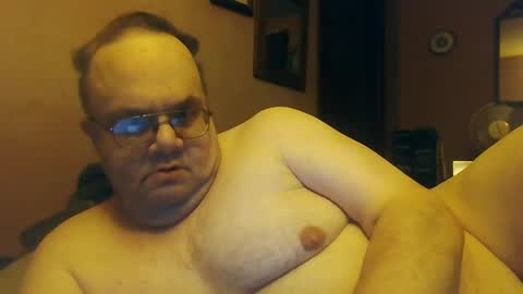 Snapshot of chrismini312 chatting on December 6, 10:19 pm Chris The Jerk Off King online show from December 6, 10:19 pm