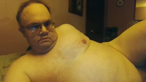 Snapshot of chrismini312 chatting on December 14, 7:25 pm Chris The Jerk Off King online show from December 14, 7:25 pm