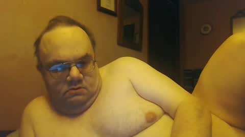 Snapshot of chrismini312 chatting on January 5, 11:59 am Chris The Jerk Off King online show from January 5, 11:59 am
