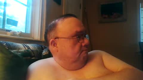 Snapshot of chrismini312 chatting on February 9, 9:17 pm Chris The Jerk Off King online show from February 9, 9:17 pm