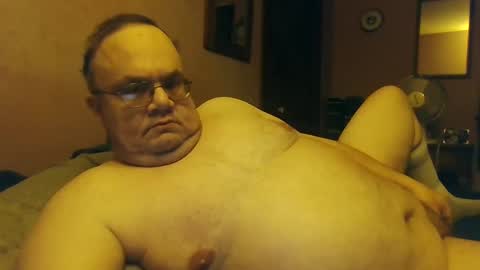 Snapshot of chrismini312 chatting on February 16, 2:09 am Chris The Jerk Off King online show from February 16, 2:09 am