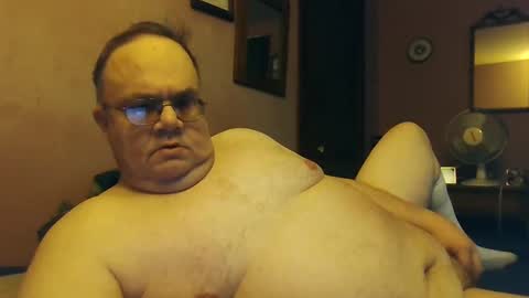 Snapshot of chrismini312 chatting on February 17, 7:10 pm Chris The Jerk Off King online show from February 17, 7:10 pm