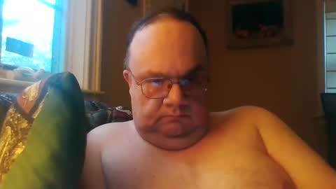Snapshot of chrismini312 chatting on February 24, 9:52 pm Chris The Jerk Off King online show from February 24, 9:52 pm