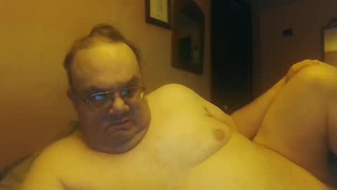 Snapshot of chrismini312 chatting on September 9, 11:10 am Chris The Jerk Off King online show from September 9, 11:10 am