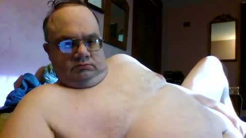 Snapshot of chrismini312 chatting on September 16, 12:17 pm Chris The Jerk Off King online show from September 16, 12:17 pm