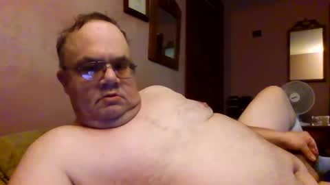 Snapshot of chrismini312 chatting on September 23, 6:44 pm Chris The Jerk Off King online show from September 23, 6:44 pm