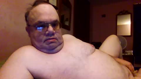 Snapshot of chrismini312 chatting on September 24, 11:57 am Chris The Jerk Off King online show from September 24, 11:57 am