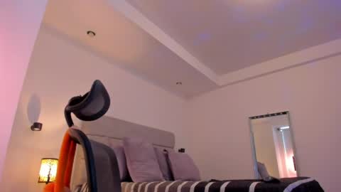 chrismorgan24 online show from May 7, 6:35 pm